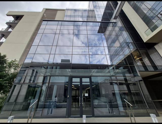 1,282M² OFFICE TO LET IN SANDTON CENTRAL